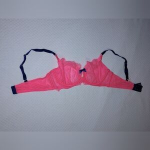 Victoria's Secret unlined bra 36C